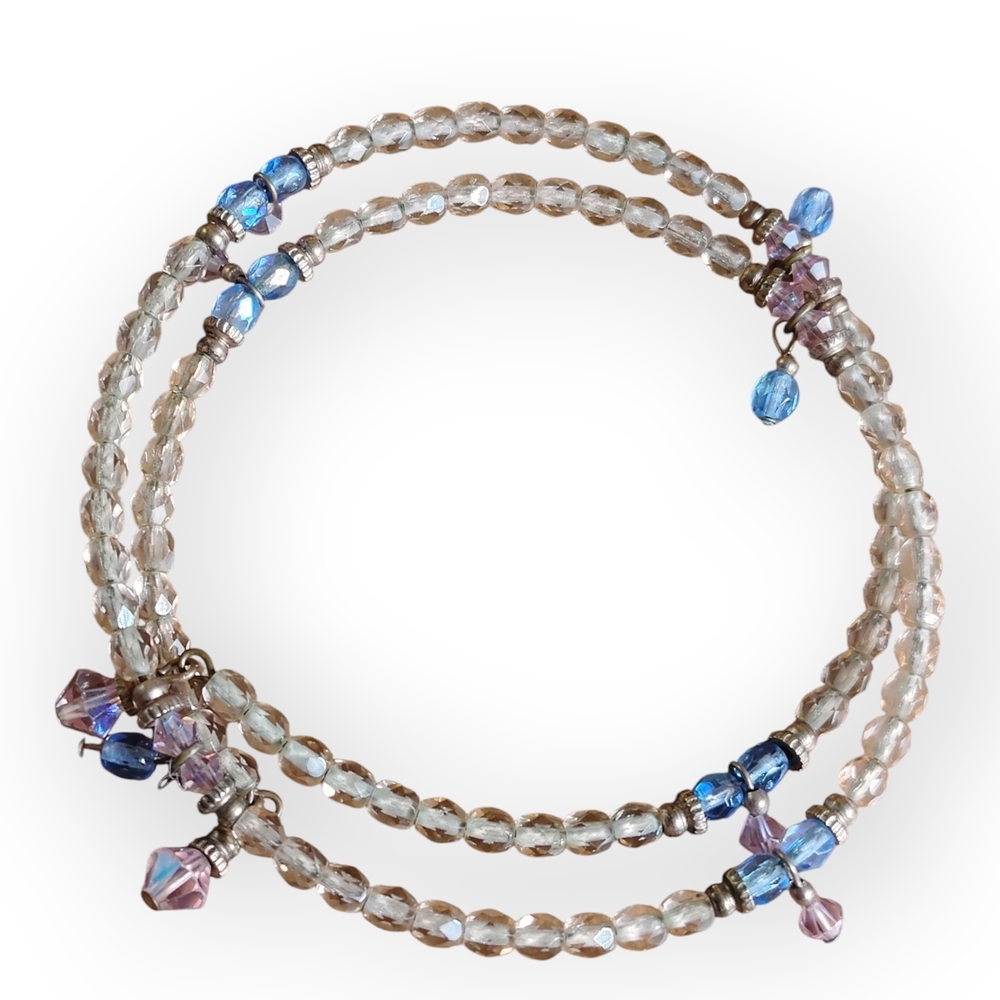 Elegant Beaded Bracelet with Blue and Purple Accents